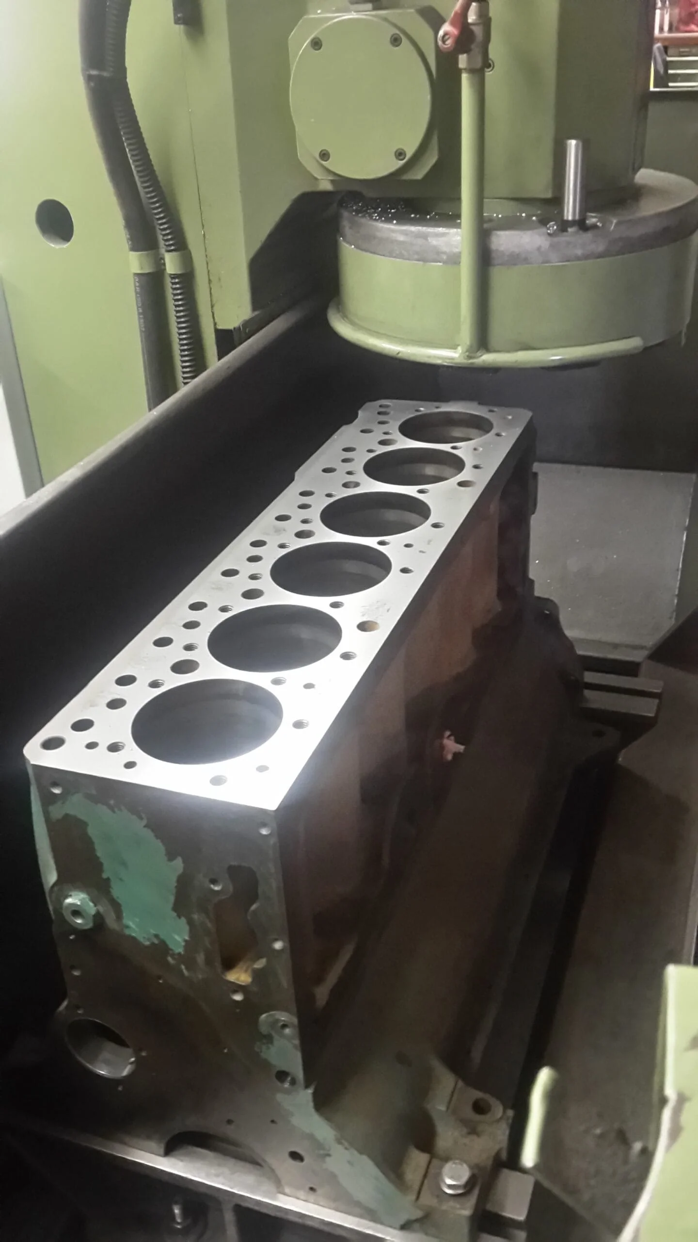 Planslipning motorblock